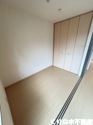 【寝室】 | エスポワールあかさき | 落ち着いた色調の寝室です