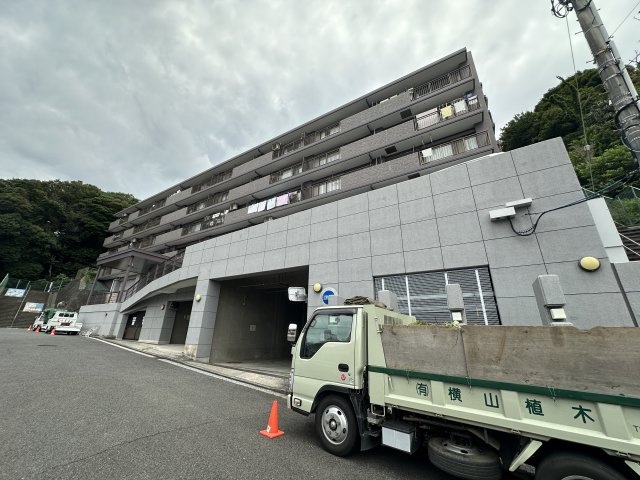 コスモ横浜和田町ヒルズ