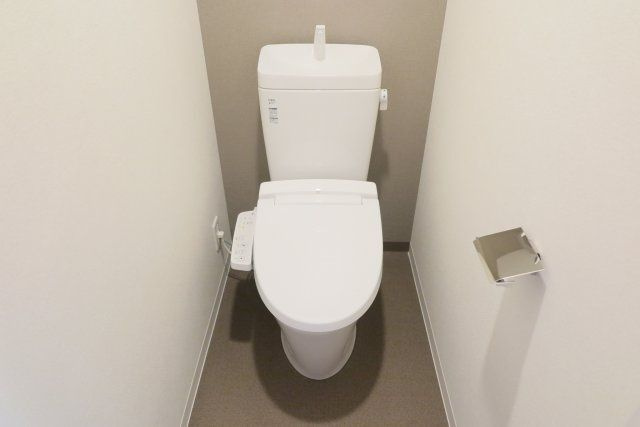プレサンス難波クチュールのトイレ