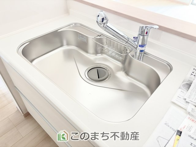 ハートフルタウン宇都宮市双葉2丁目429番のキッチン|大きなシンクございます。