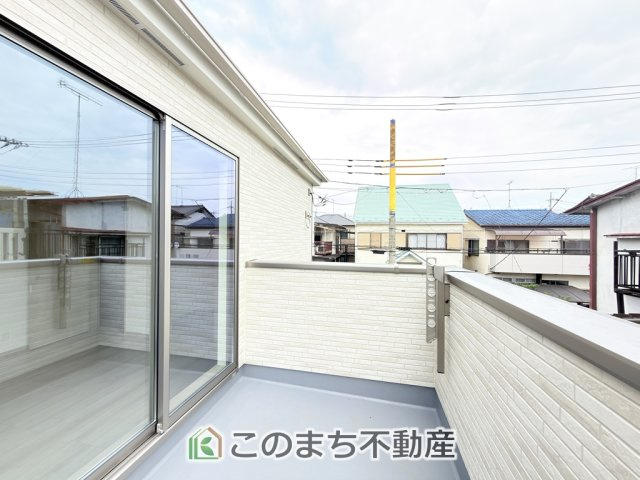 ハートフルタウン宇都宮市双葉2丁目429番のバルコニー|南向きの大型バルコニーは陽当り良好で、たっぷりのお洗濯物もよく乾きます！
