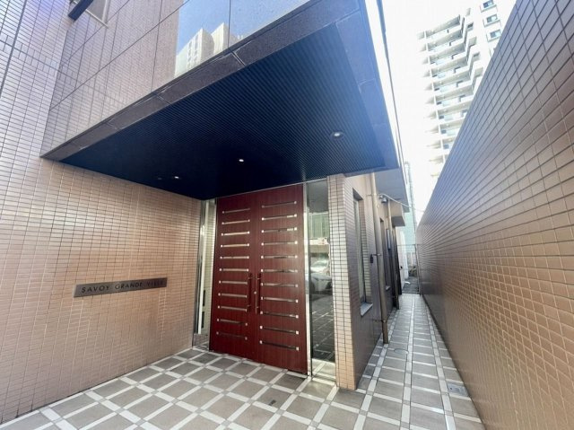 サヴォイグランデヴィル　東住吉小学校区のエントランス|サヴォイグランデヴィル