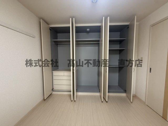 宮若市龍徳のアパートの収納