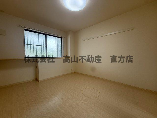 宮若市龍徳のアパートの寝室
