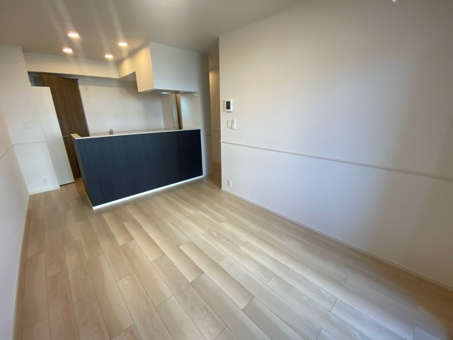 LDK１１．８帖！エアコン付きです☆
