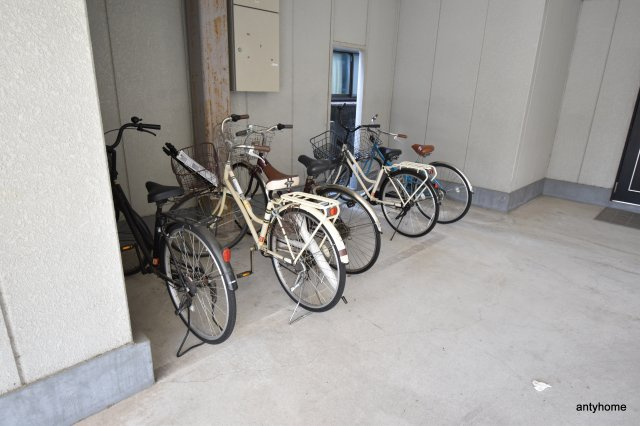 パストラルビレッジ　仲介手数料無料の駐車場