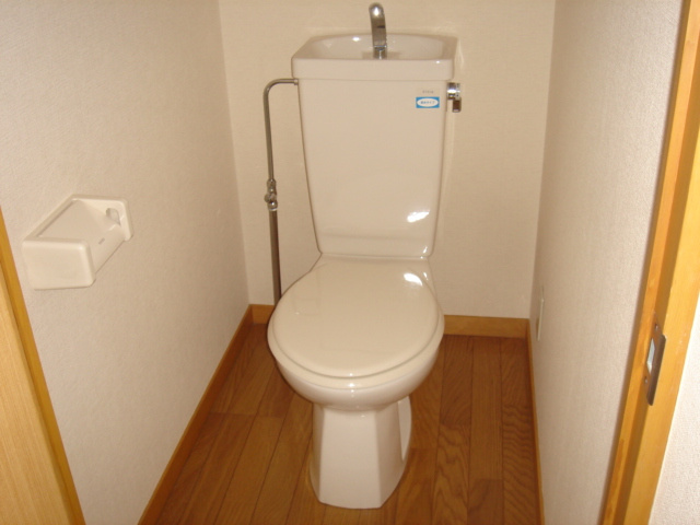 エクセルシオール金山のトイレ