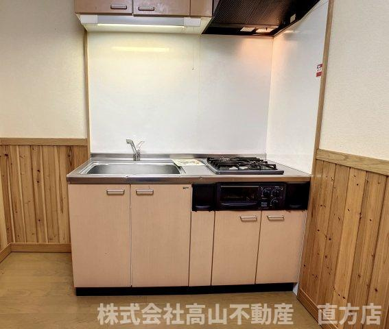 直方市大字山部のアパートのキッチン