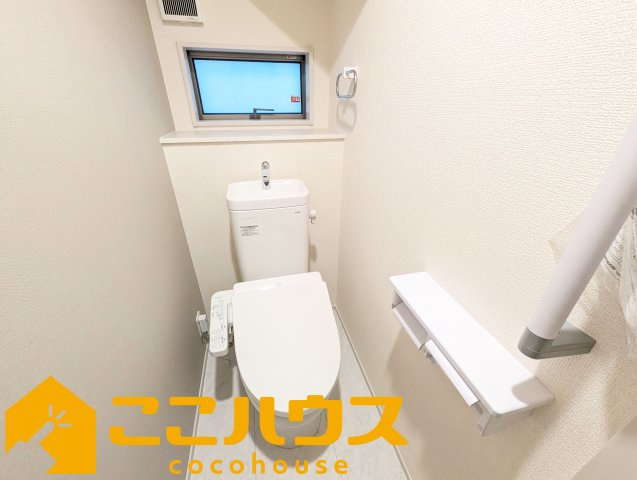 与那原町与那原　新築戸建て　全4棟　4号棟のトイレ|高機能トイレ