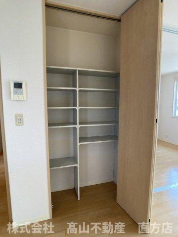北九州市八幡西区木屋瀬１丁目のアパートの収納