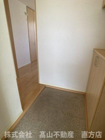 北九州市八幡西区木屋瀬１丁目のアパートの玄関
