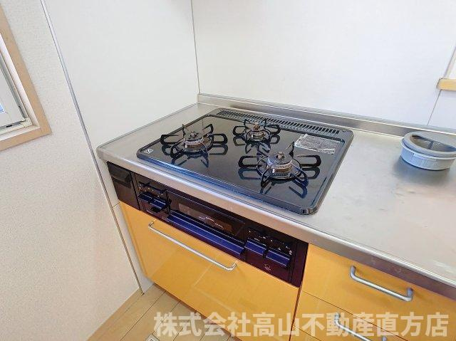 直方市大字頓野のアパートのキッチン