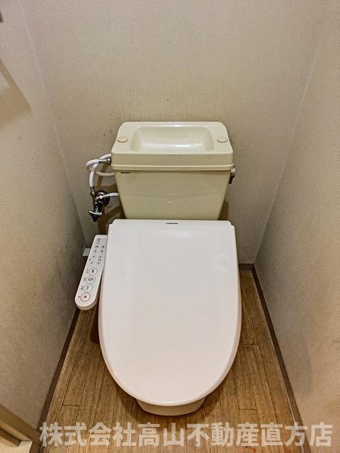 直方市大字感田のアパートのトイレ