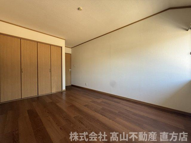 北九州市八幡西区木屋瀬４丁目のアパートの洋室