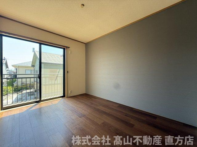北九州市八幡西区木屋瀬４丁目のアパートの洋室