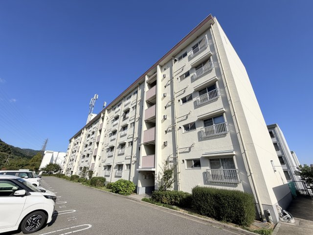 渦が森コーポ６号館の外観