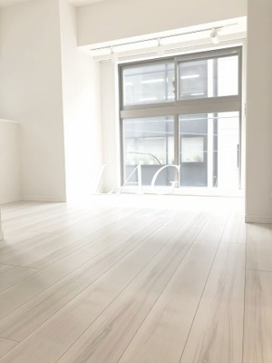 【居間・リビング】 | クレイシア神田淡路町 | 洋室のお部屋です。