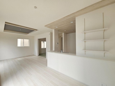 【居間・リビング】 | 伊勢原市東大竹　全５棟　新地住宅