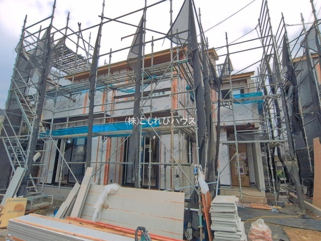 桶川市末広3丁目　6期　新築一戸建て　ブルーミングガーデン　01