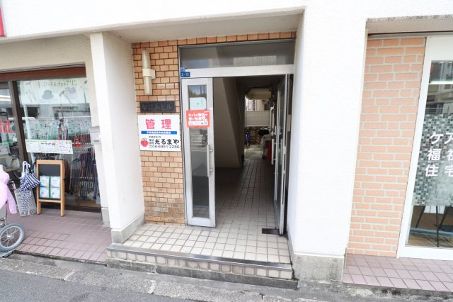 【エントランス】 | なにわビル