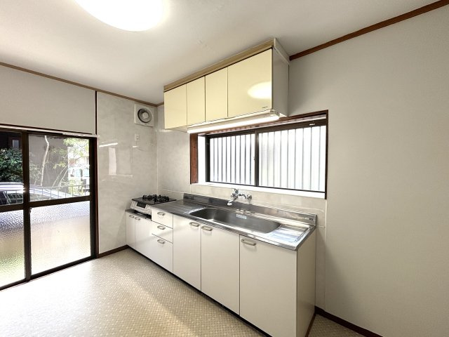 練馬北町戸建のキッチン