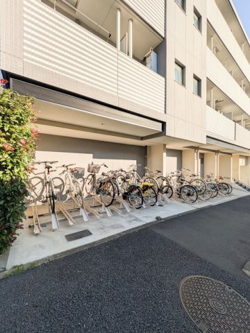 Ｂｅｖｅｒｌｙ　Ｈｏｍｅｓ　下赤塚の駐車場|26372424_21.jpg