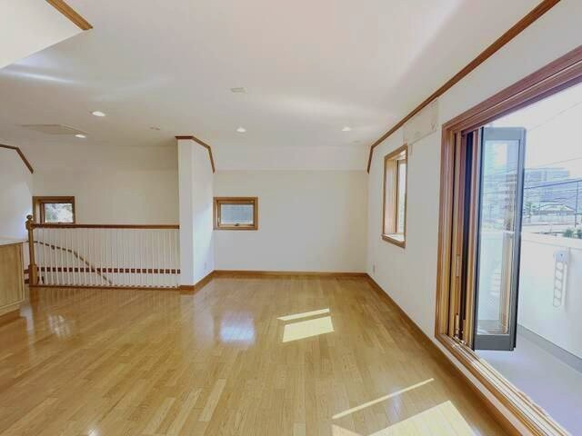 立川市曙町３丁目の中古一戸建の居間・リビング