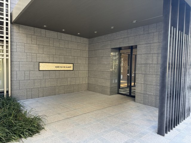 ＨＡＲＵＭＩ　ＦＬＡＧ　ＳＥＡ　ＶＩＬＬＡＧＥ　Ｄ棟 Dのエントランス|71972249_17.jpg