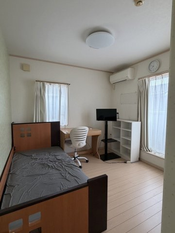 中古住宅　茜部辰新2丁目の洋室|2階　洋室5.0帖