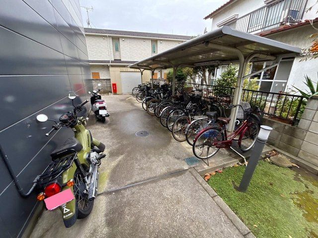 レオパレスヒロオパレスⅣの駐車場|74976993_5.jpg
