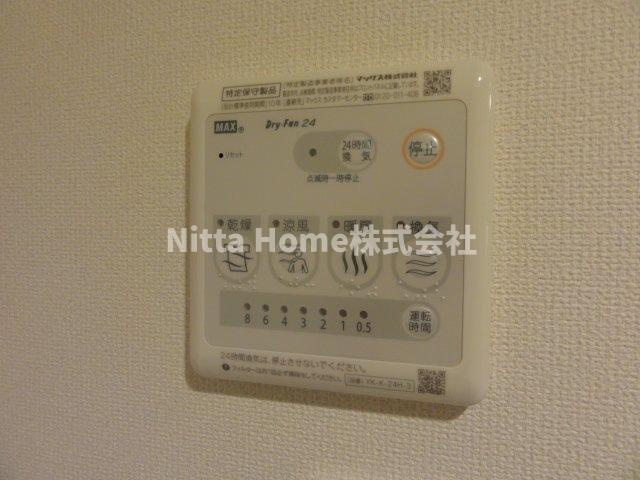ルミナスのその他|浴室乾燥機付きです◆