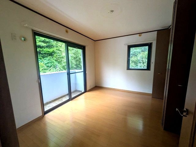 【洋室】 | 東区松崎1丁目戸建