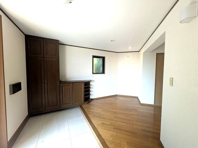 【玄関】 | 東区松崎1丁目戸建