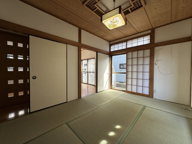 桶川市第１期上日出谷【中古住宅】