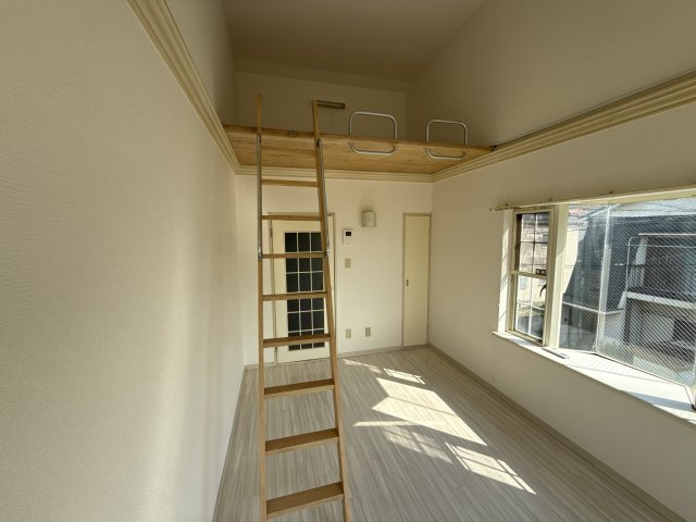 加古川第１６マンションの洋室