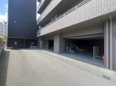 【駐輪場】 | ロイヤルガーデンはりまや通り