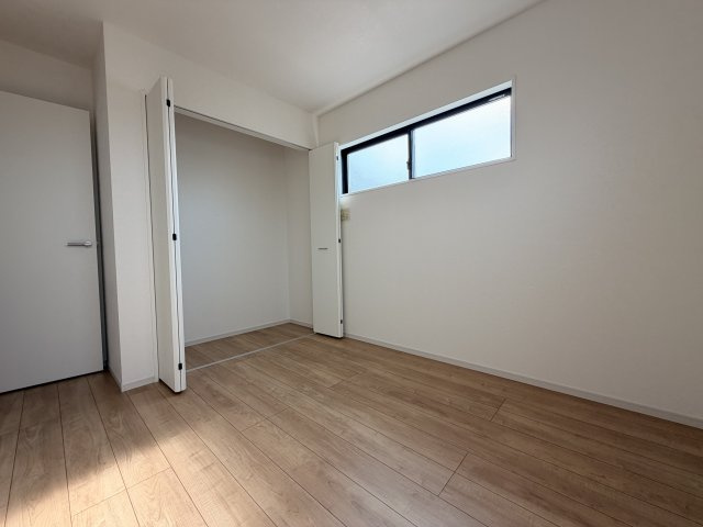 福岡市東区美和台２期　２号棟の洋室