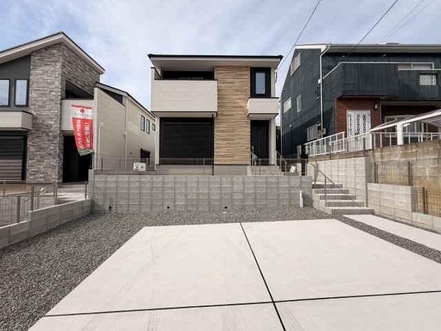 福岡市東区美和台２期　２号棟の外観