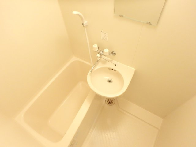 【洗面所】 | 西宮ＳＫＹハイツ | コンパクトで使いやすい洗面所