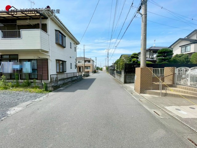 【前面道路含む現地写真】 | 久喜市西大輪5丁目　中古戸建