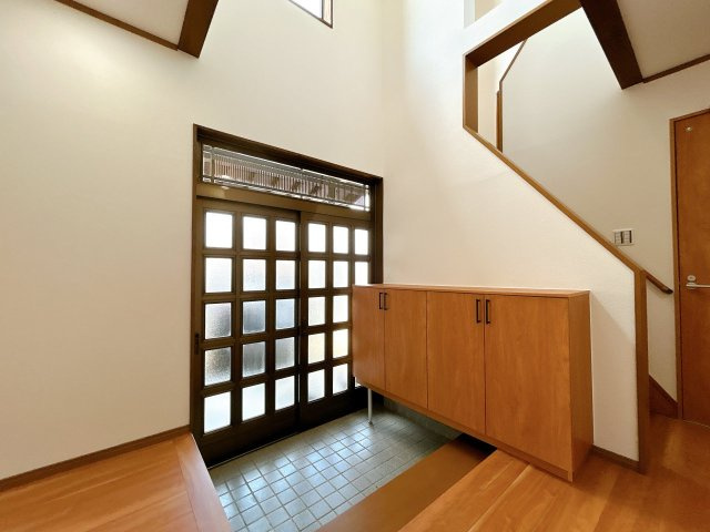 リフォーム済中古戸建　安八郡神戸町大字加納　昭和61年築の玄関