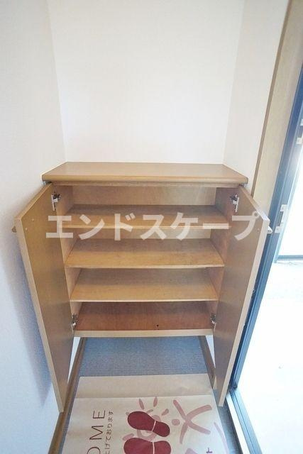 プランタンの玄関|高崎、前橋のお部屋探しはエンドスケープまで！お客様の理想お聞かせ下さい♪