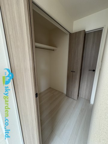 藤沢市本藤沢７丁目　新築戸建　全１棟の収納|十分な収納スペースがあります