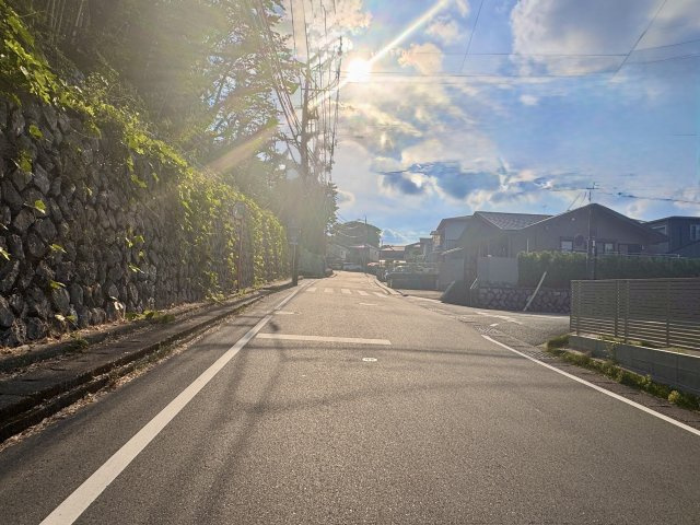 幸町の前面道路含む現地写真|物件前の道路になります。