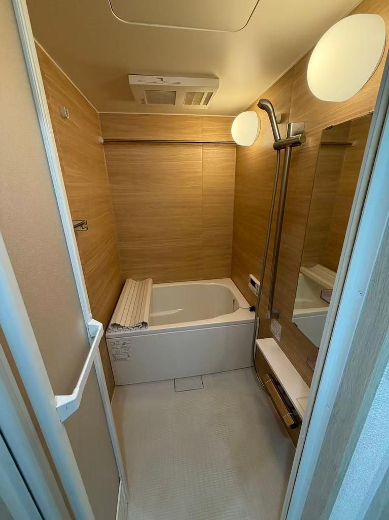 小金井市緑町５丁目の中古マンションの浴室