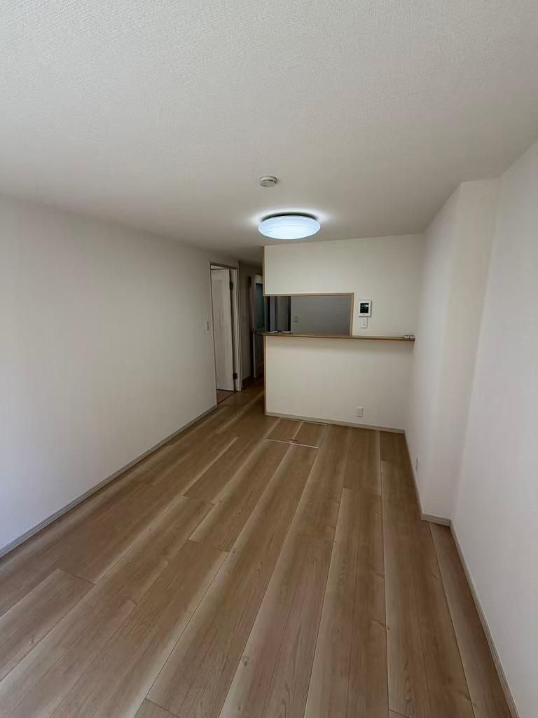 小金井市緑町５丁目の中古マンションの居間・リビング
