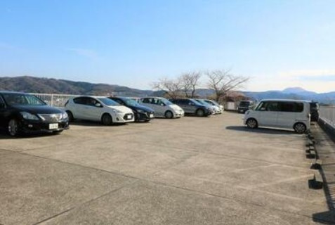 【駐車場】 | ロワジール伊東湯川