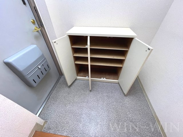 ボヌール 壱番館の玄関