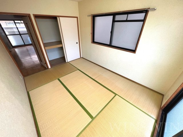 ボヌール 壱番館の和室