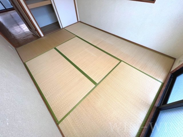ボヌール 壱番館の和室